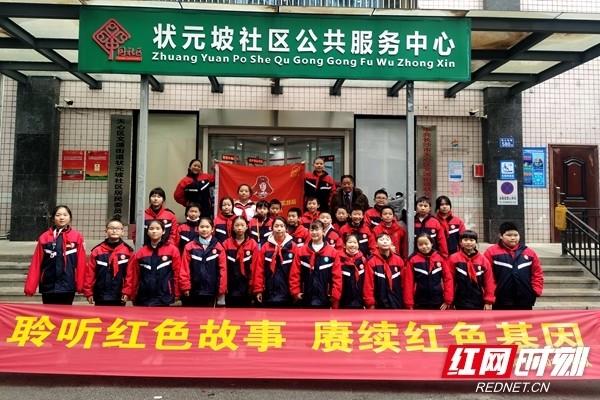 黄渤将他带红,爆红后因连续酗酒猝死,妻子卖豪宅改嫁老外
