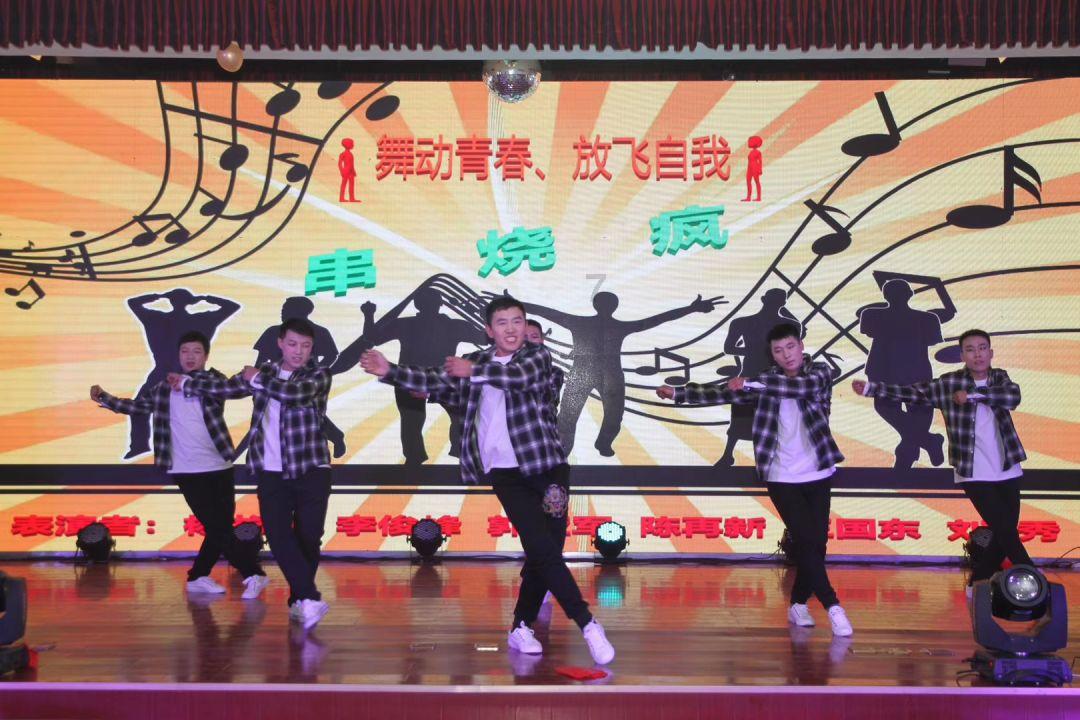 白酒优级和一级有什么区别游戏画面