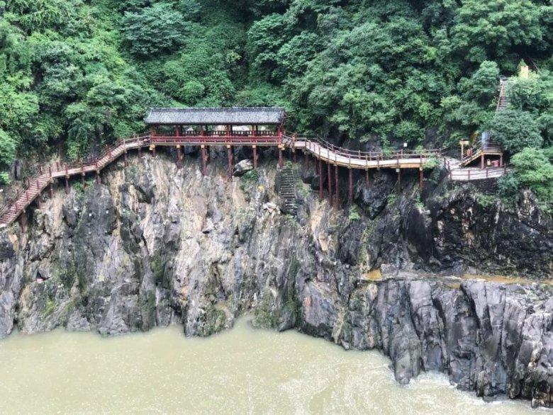 军团1944