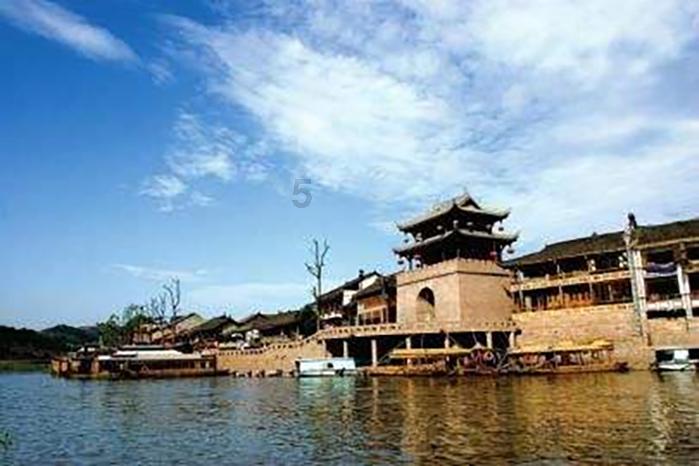 秘境对决
